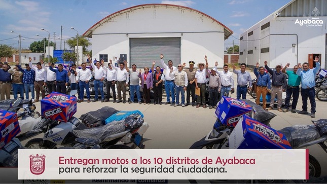 Entregan motos a los 10 distritos de Ayabaca para reforzar la seguridad ciudadana