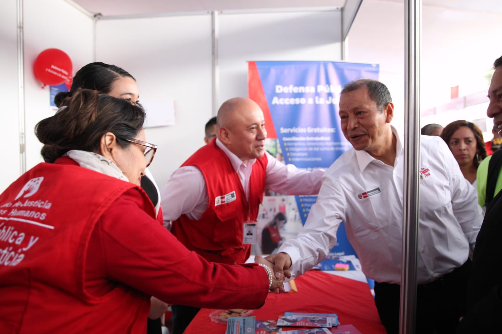 Megaferia del empleo en Comas