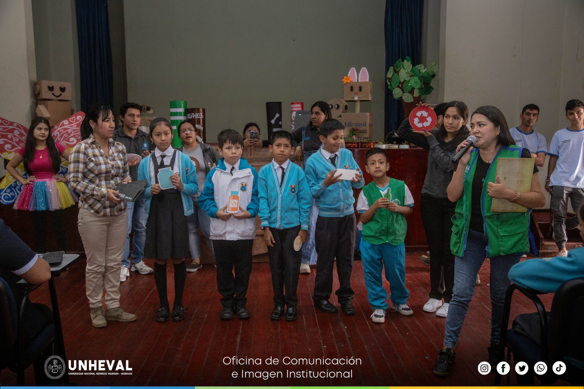 UNHEVAL promueve la conciencia ambiental e identidad cultural en estudiantes del nivel primario