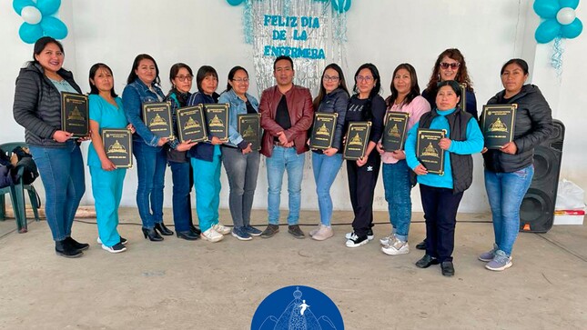 Reconocimiento a las licenciadas en Enfermeria