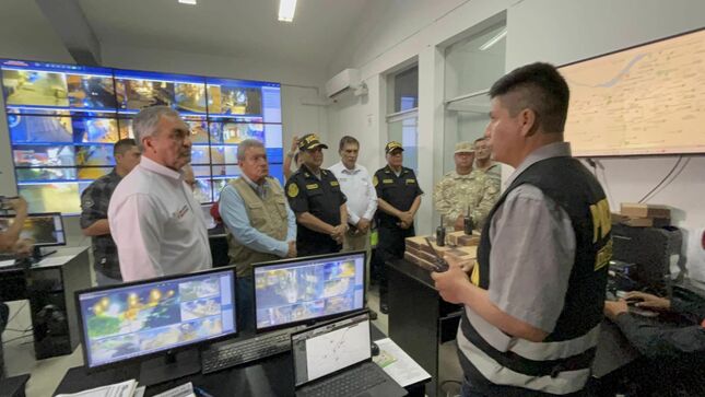 Policía Nacional se integra a las acciones de monitoreo del sistema de videovigilancia en Sullana