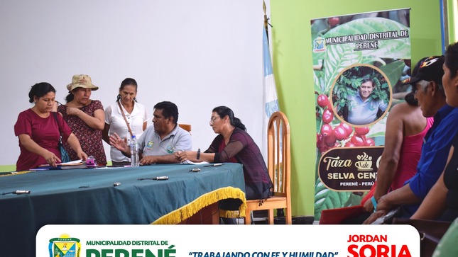  Alcalde Jordan Soria Runachagua atiende las necesidades de los vecinos