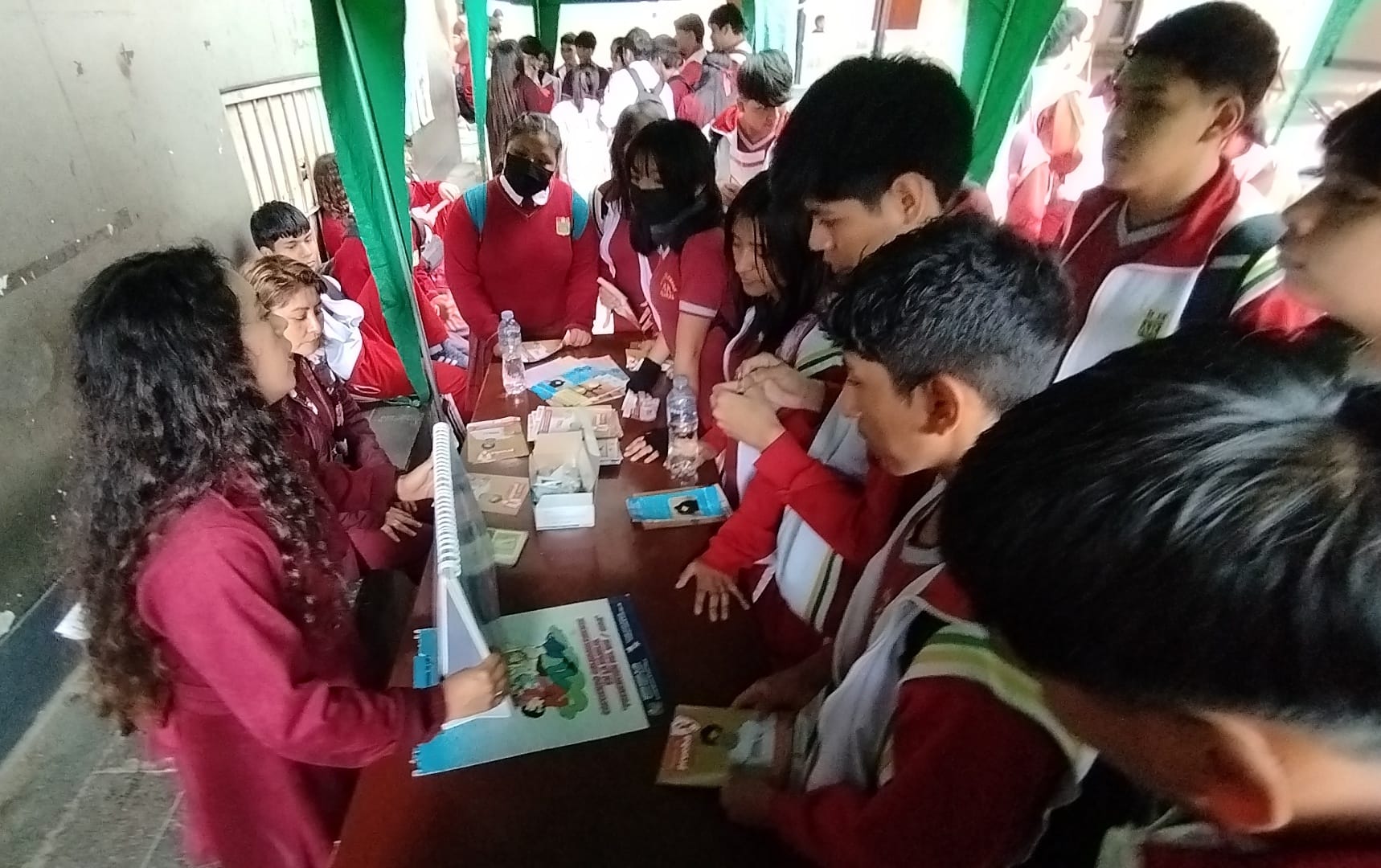 Cientos de estudiantes participaron de la campaña de prevención de embarazo adolescente en Huaral