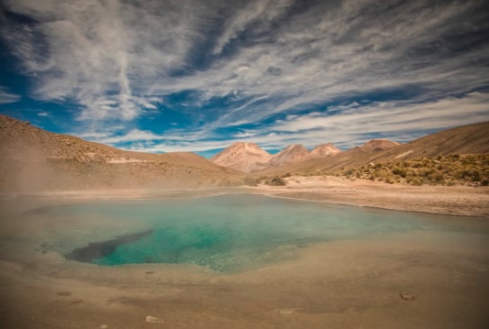 Anuncian proyectos turísticos para el Camino Inca y Valle de los Géiseres