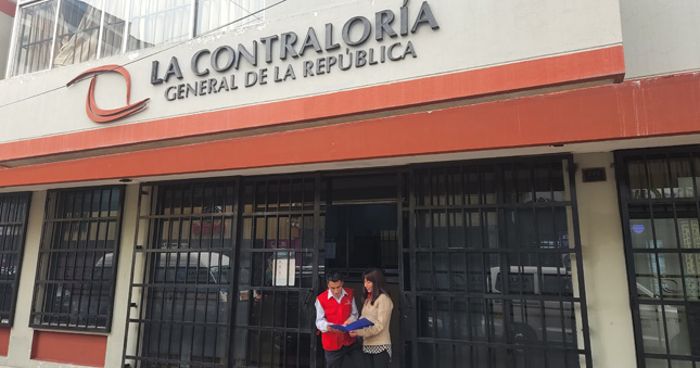 La Contraloría General de la República anunció la intervención en más de 30 entidades del gobierno nacional, regional y local ubicadas en Junín en los próximos tres meses del 2023, durante los cuales se realizará control posterior y simultáneo para advertir riesgos en obras, servicios, contrataciones y adquisiciones públicas, a fin de que sean corregidas oportunamente; así como para identificar a funcionarios responsables en actos de corrupción e inconducta funcional.