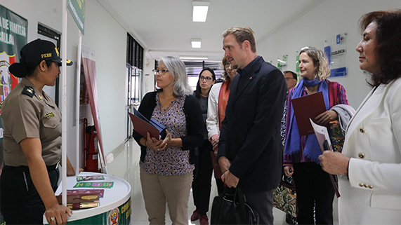 Instituciones que conforman el SNEJ expusieron sus servicios y trabajo articulado con las entidades de justicia en el marco de la Ley 30364