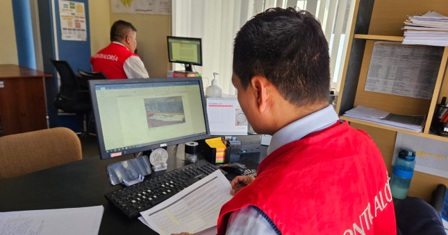 La Contraloría General realizó 405 servicios de control, entre los meses de mayo a agosto de este año, para cautelar los recursos públicos en la región Apurímac. Se identificó a 63 funcionarios y servidores con presunta responsabilidad penal, civil y/o administrativa, como resultado de los servicios de control específico y auditorías de cumplimiento.