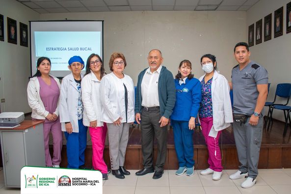 Capacitación al equipo del Servicio de Odontología