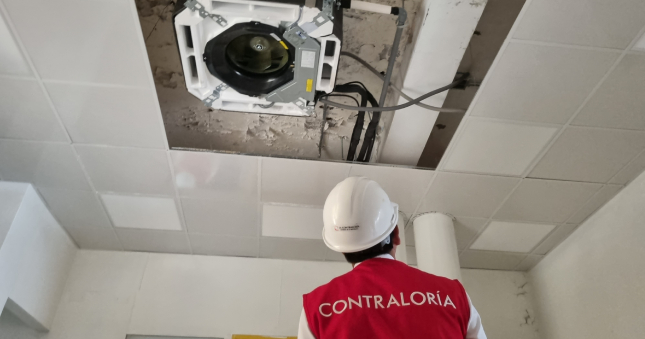 La Contraloría General de la República alertó a la Dirección Regional de Salud Ayacucho – DIRESA sobre la adquisición de nuevos equipos para la cadena de frío que no son utilizados desde el 2022 por la falta de la culminación de la obra de Inversiones de Optimización, de Ampliación Marginal, de Rehabilitación y de Reposición – IOARR.