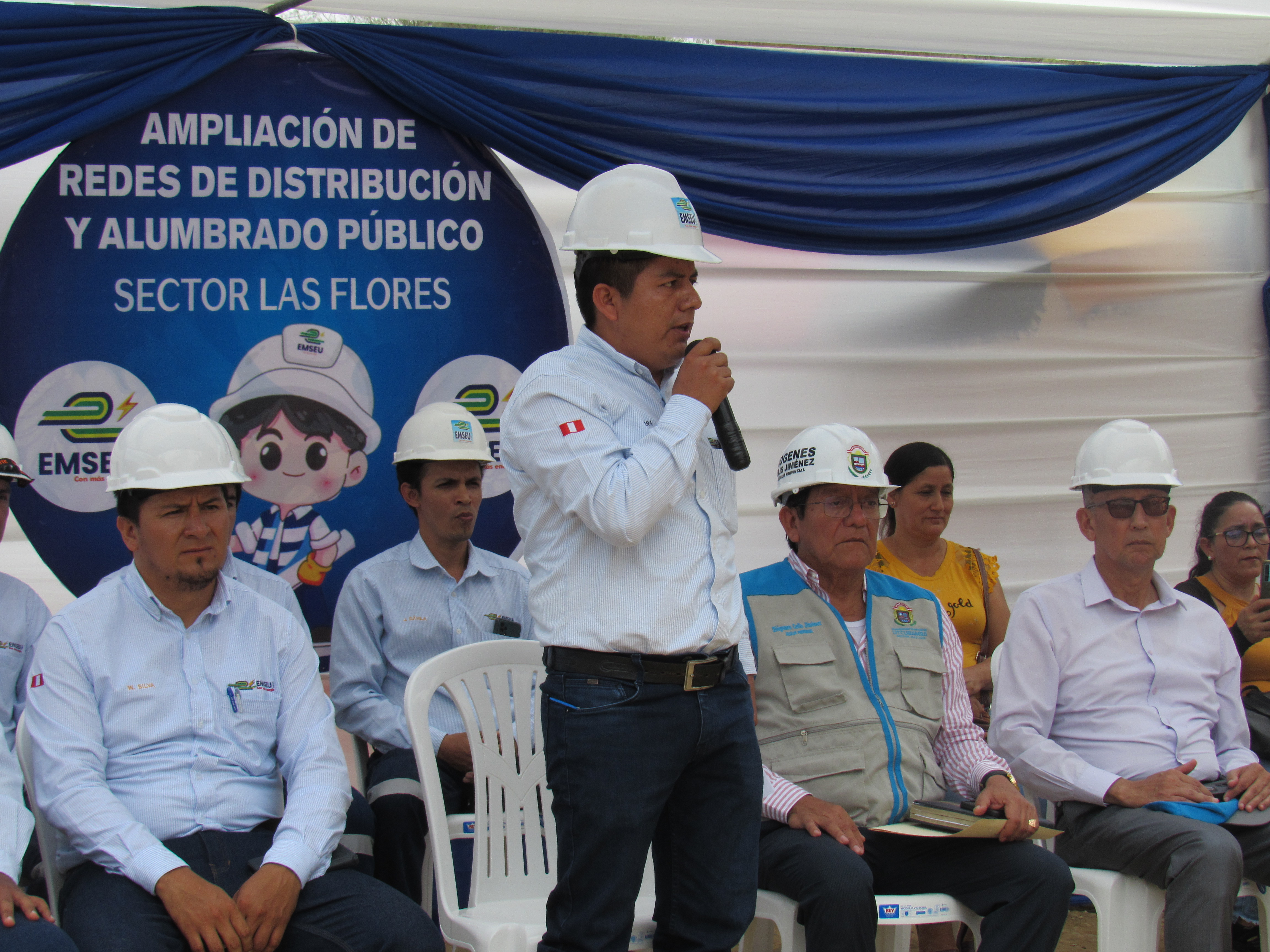 INAUGURAMOS OBRA DE AMPLIACIÓN DE REDES ELÉCTRICAS EN EL SECTOR LAS FLORES DE BAGUA GRANDE