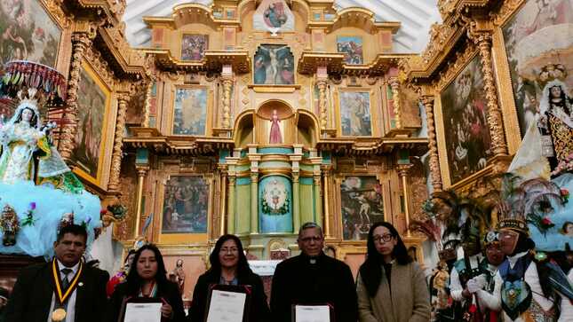 Entrega del Templo de Paucartambo