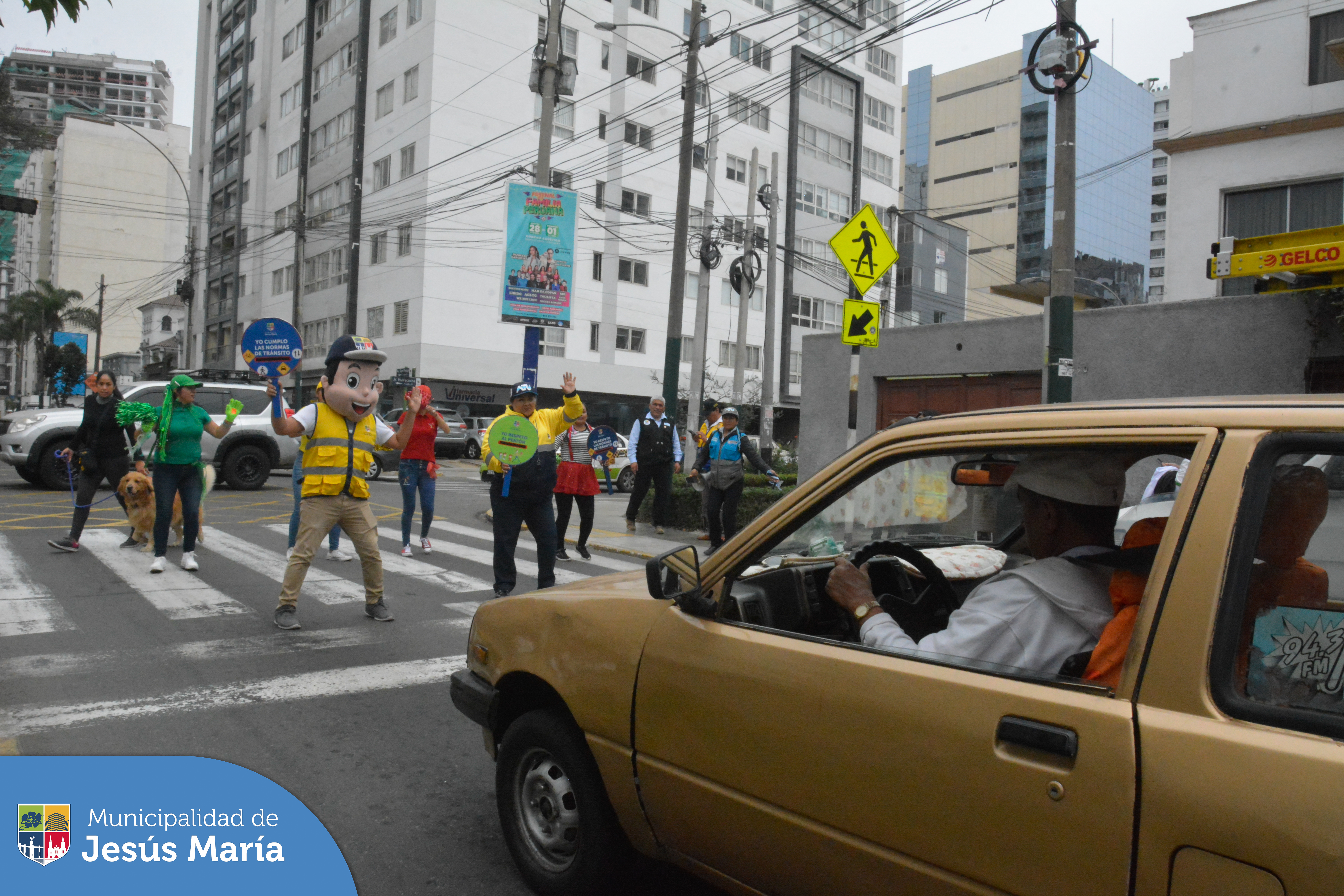 Se realizó la campaña “El Impacto puede ser para siempre”, con el objetivo de prevenir accidentes ⛔ y promover el cumplimiento de las normas de tránsito 🚸 en nuestro distrito, seguimos con los operativos de concientización a los conductores de transporte público y privado.