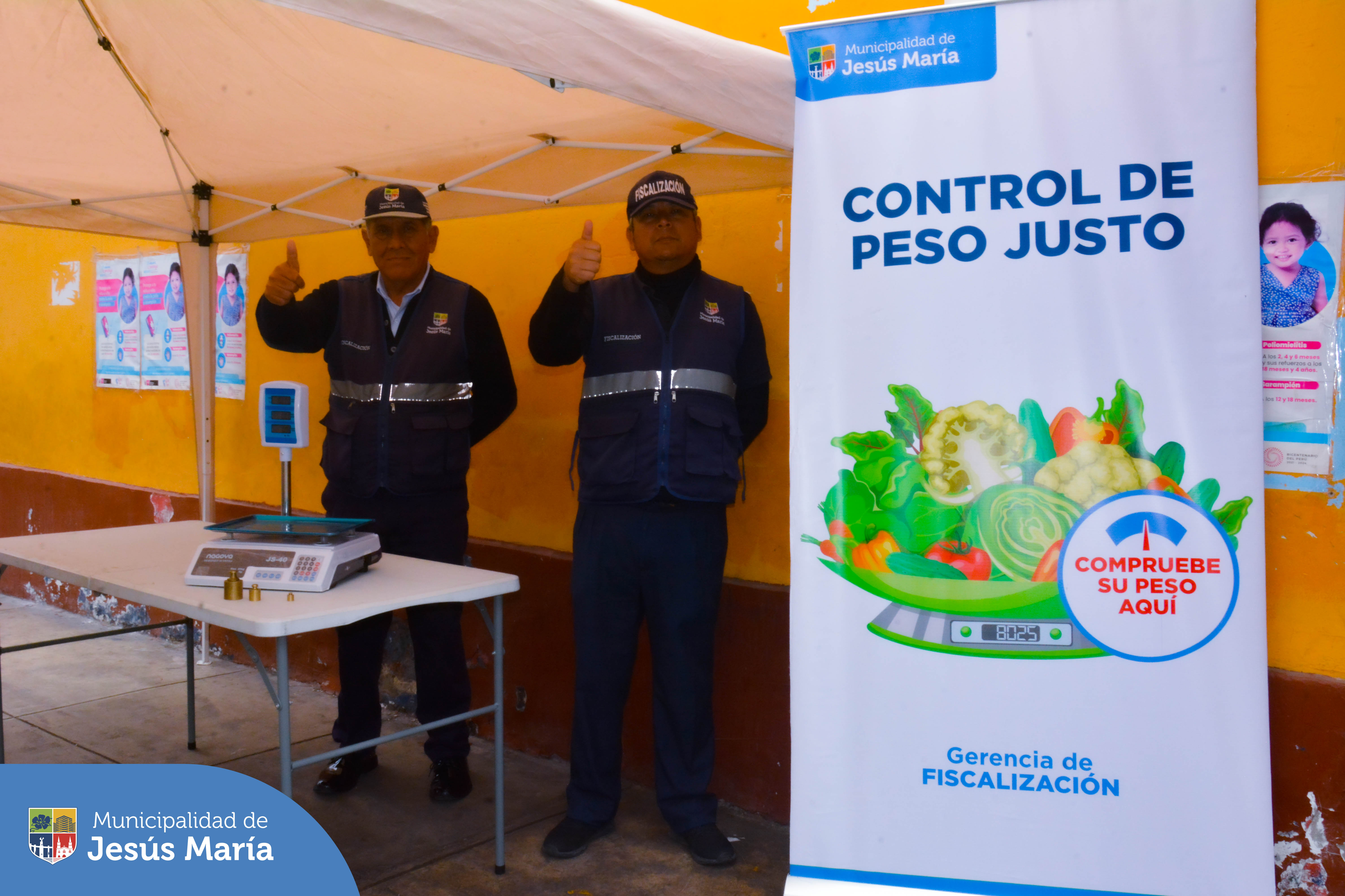 👛 Con el propósito de que puedas verificar el peso exacto de tus productos, la Municipalidad de Jesús María ha puesto a disposición de los vecinos y público en general, una balanza ⚖️ de control. 🥑🍅
☝🏼 Estaremos todos los sábados, afuera del Mercado San José (Pasaje Punta Pacocha).