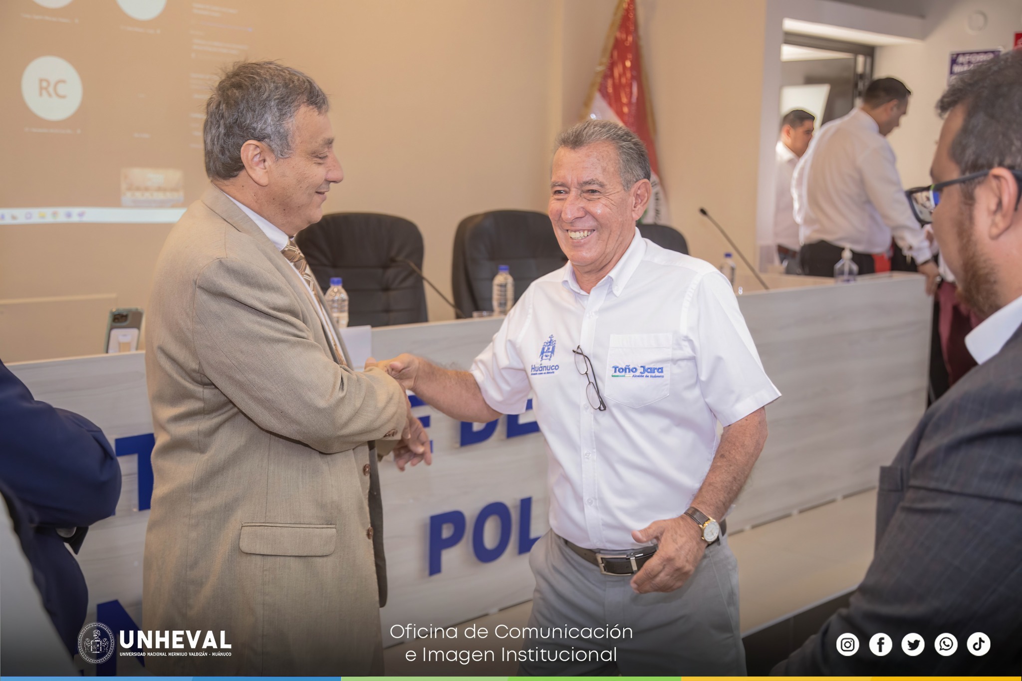 Quinta Sesión Extraordinaria Descentralizada Organizada por la Comisión de Presupuesto y Cuenta General de la República en la UNHEVAL