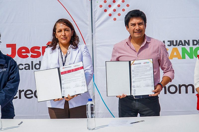 Foto 1 de Municipalidad de San Juan de Lurigancho y DIRIS Lima Centro firman convenio para implementación de nuevo centro de salud mental comunitario