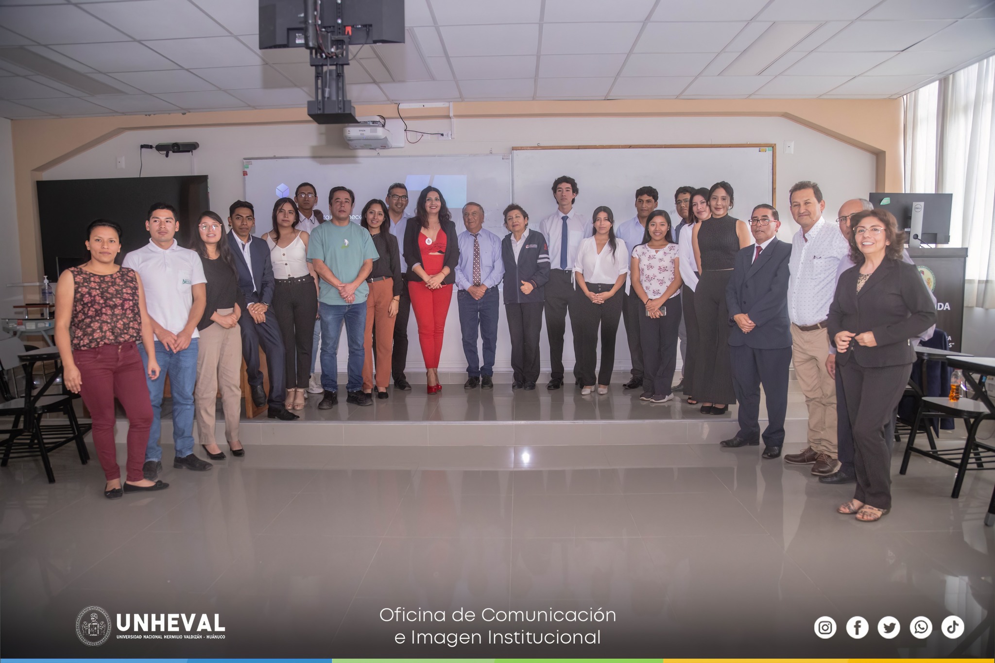 Estudiantes de Ingeniería Industrial impulsan las MYPES huanuqueñas con creación de páginas webs