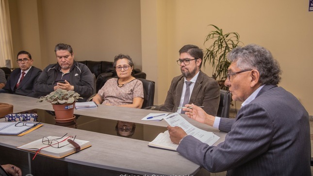 Comité editorial para la promoción de la investigación académica en la UNHEVAL 