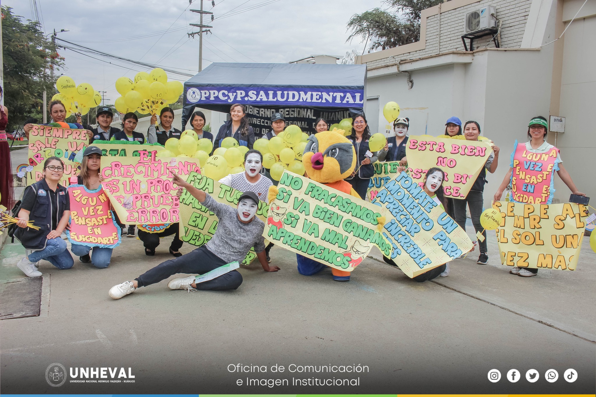 Campaña control de suicidio realizado por el centro de salud mental comunitario de la UNHEVAL
