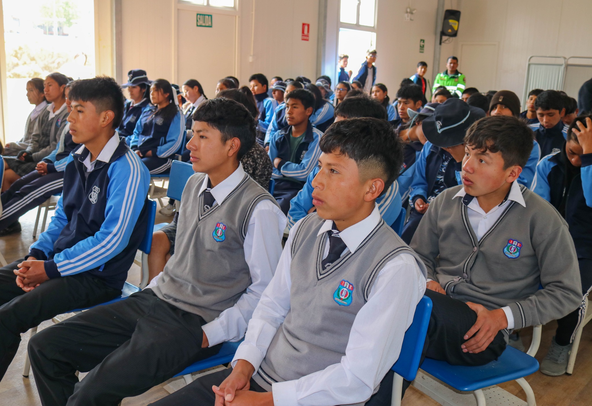 Charla de orientación vocacional a estudiantes de la I.E. San Juan de la Frontera