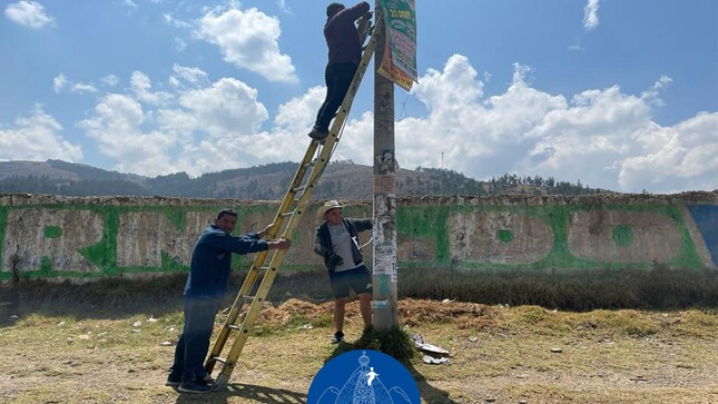 Trabajos de Limpieza en las calles principales de nuestro Distrito