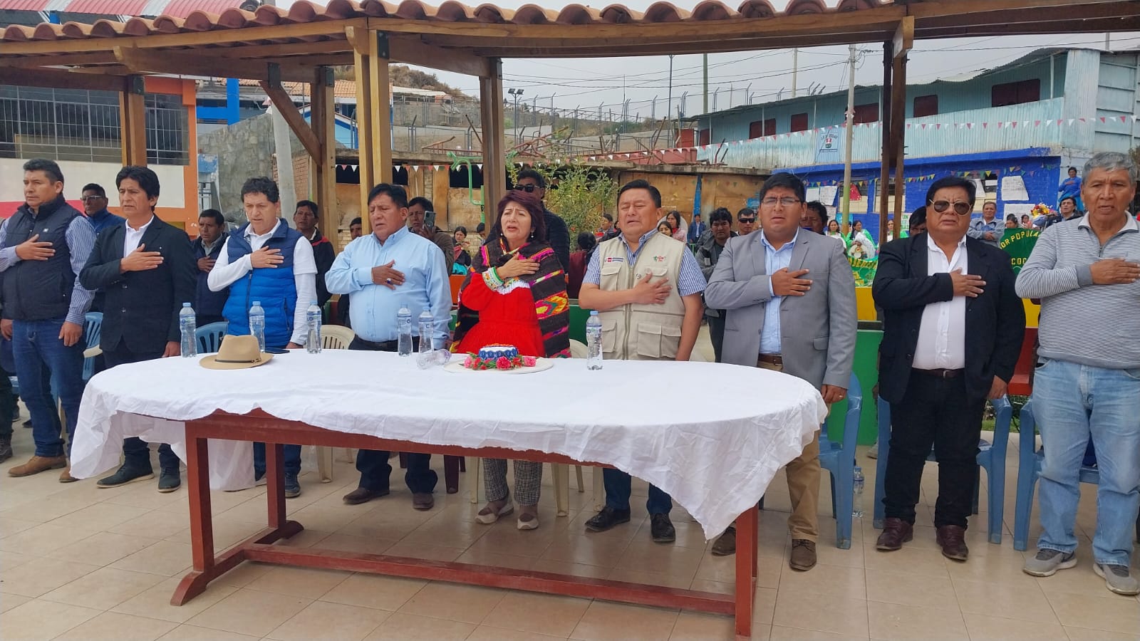 Firman convenio para mejoramiento de calles y veredas en Cochamarca