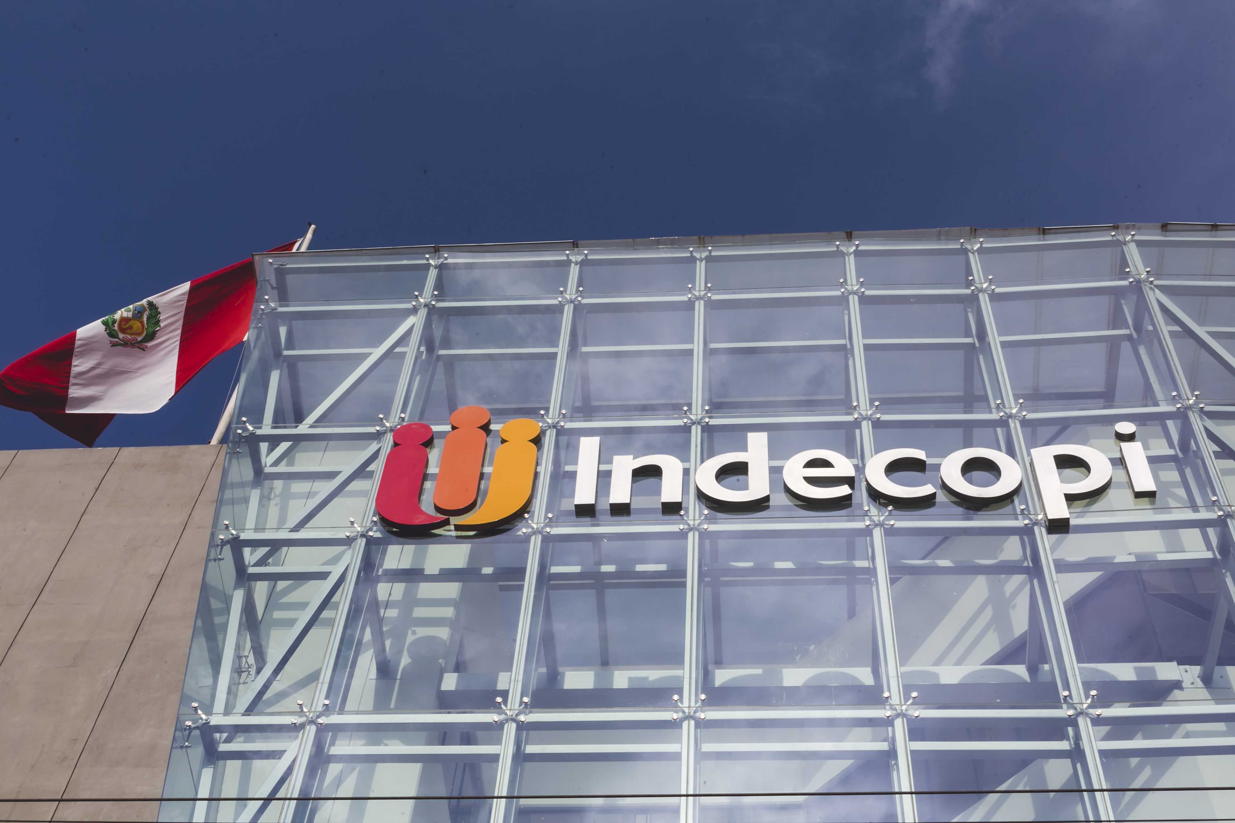Fachada del Indecopi