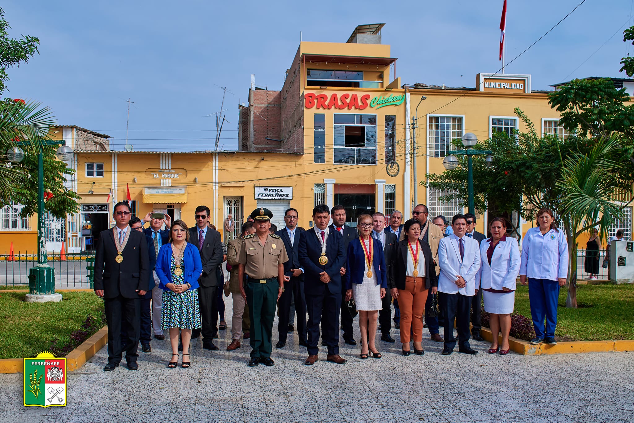 Izamiento de Nuestro Pabellón Nacional
