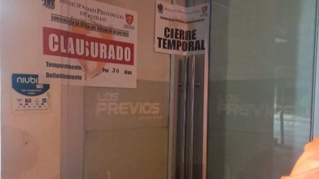 Por tener su Certificado de Inspección Técnica de Seguridad en Edificaciones (ITSE) vencido, la Municipalidad Provincial de Trujillo clausuró por 30 días hábiles, el bar Los Previos, de avenida Víctor Larco.