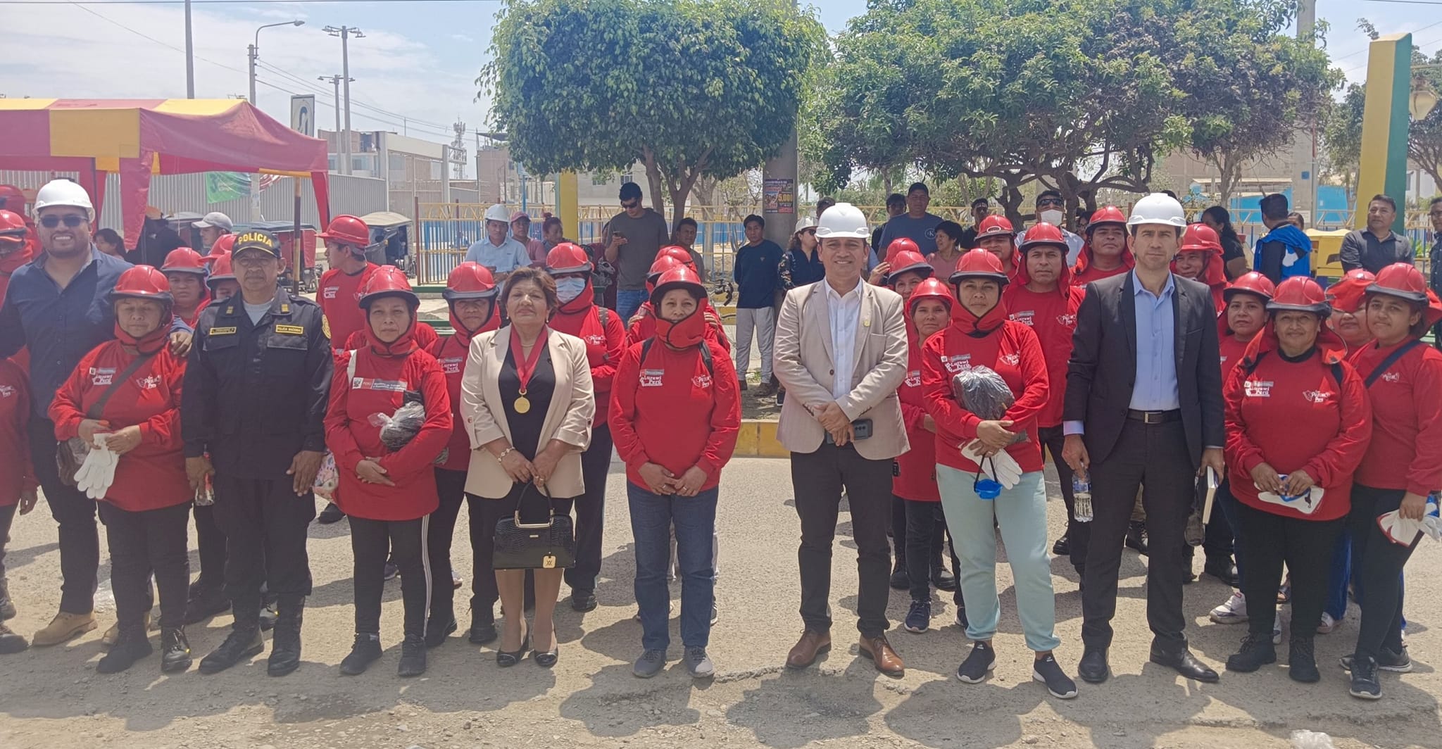 Algarabía se iniciaron las actividades LLAMKASUN PERÚ.