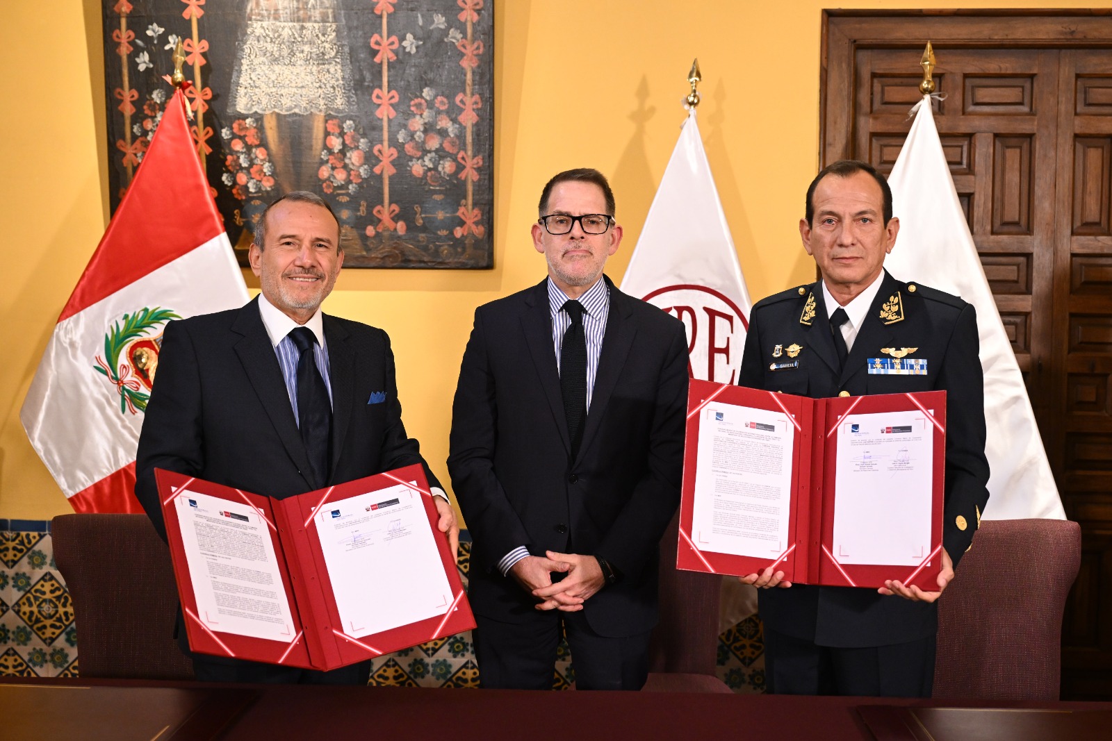 Cancillería y Agencia CONIDA suscriben convenio que fortalecerá colaboración para aprovechamiento de las actividades espaciales