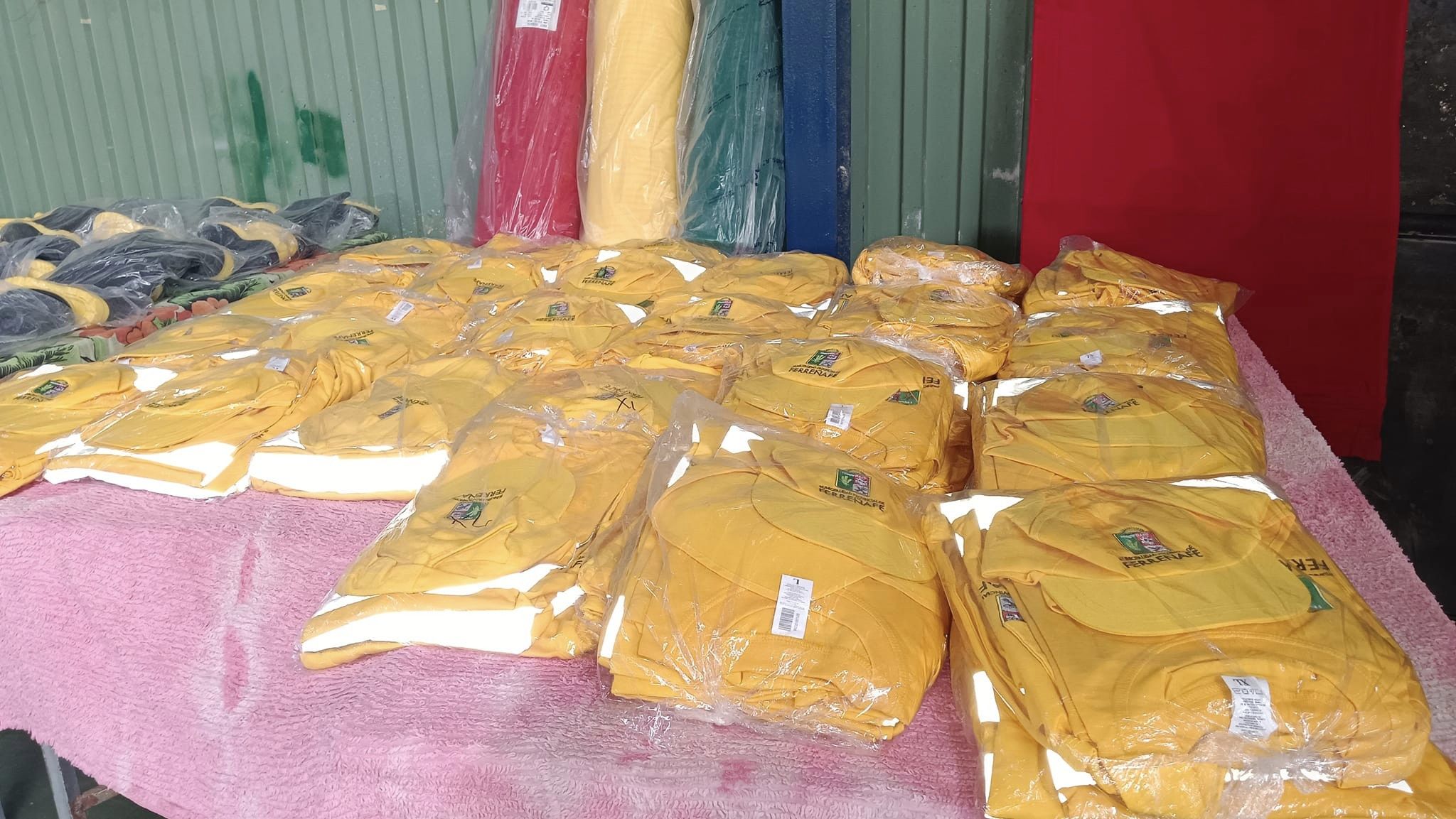 Uniformes Para Obreros De Limpieza