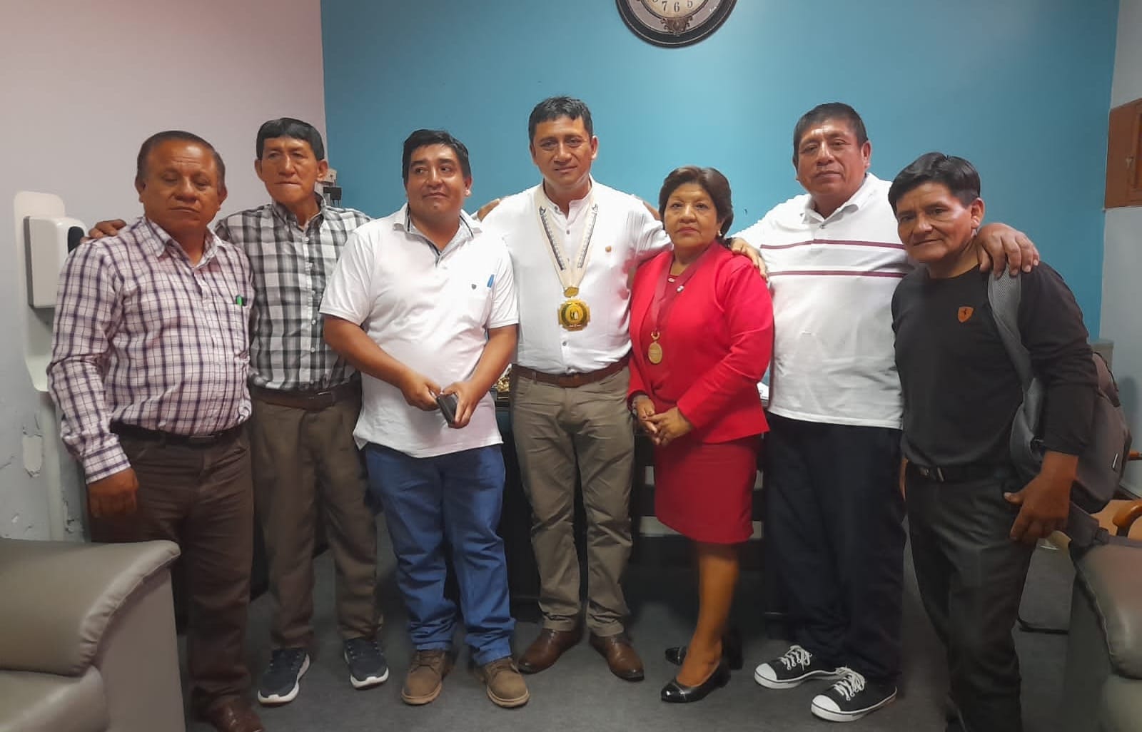 Alcalde Lic. Polanski Carmona deja encargada la alcaldía a regidora Martha de la Oliva