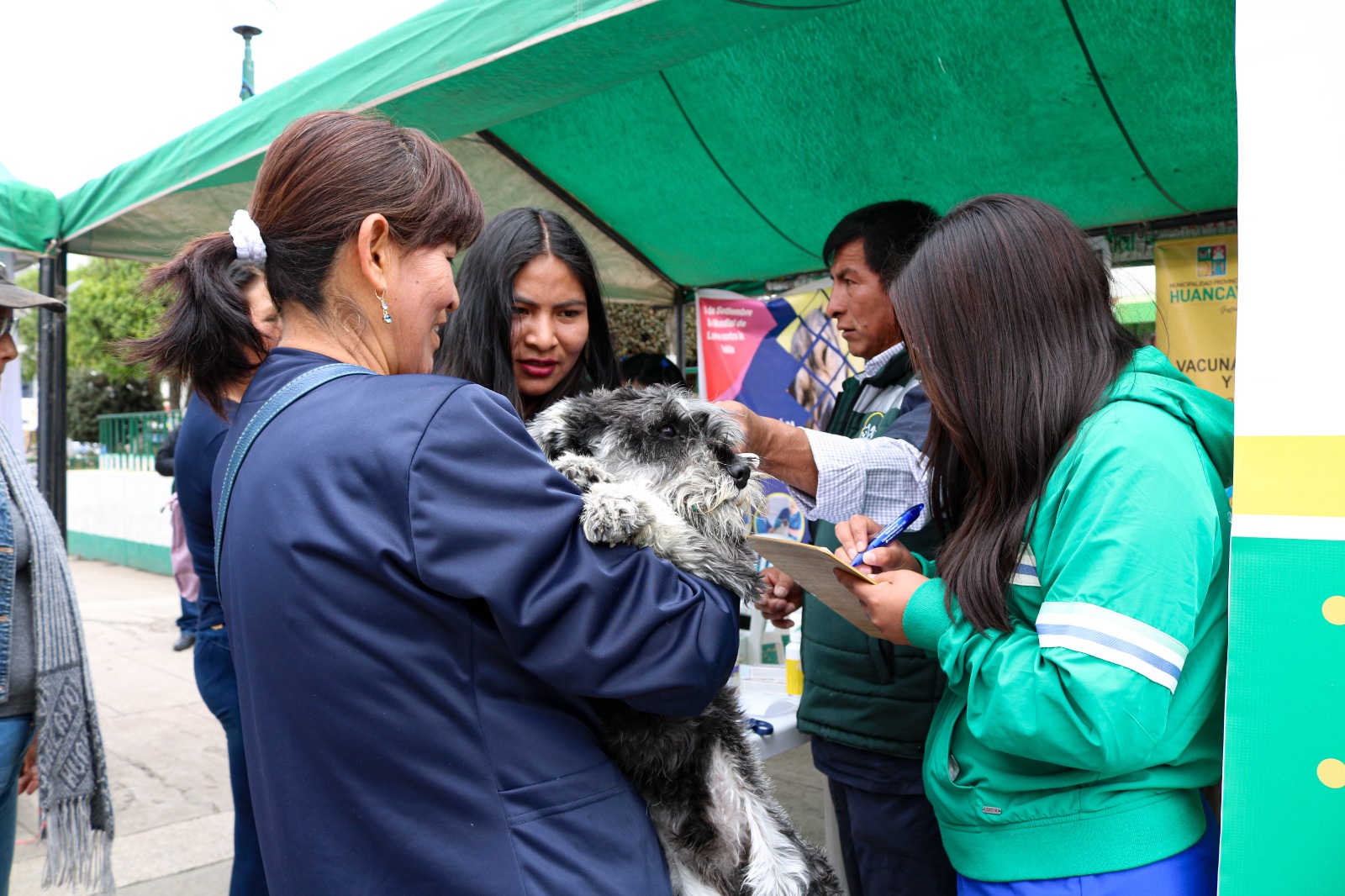 Esta iniciativa busca prevenir la propagación de la rabia