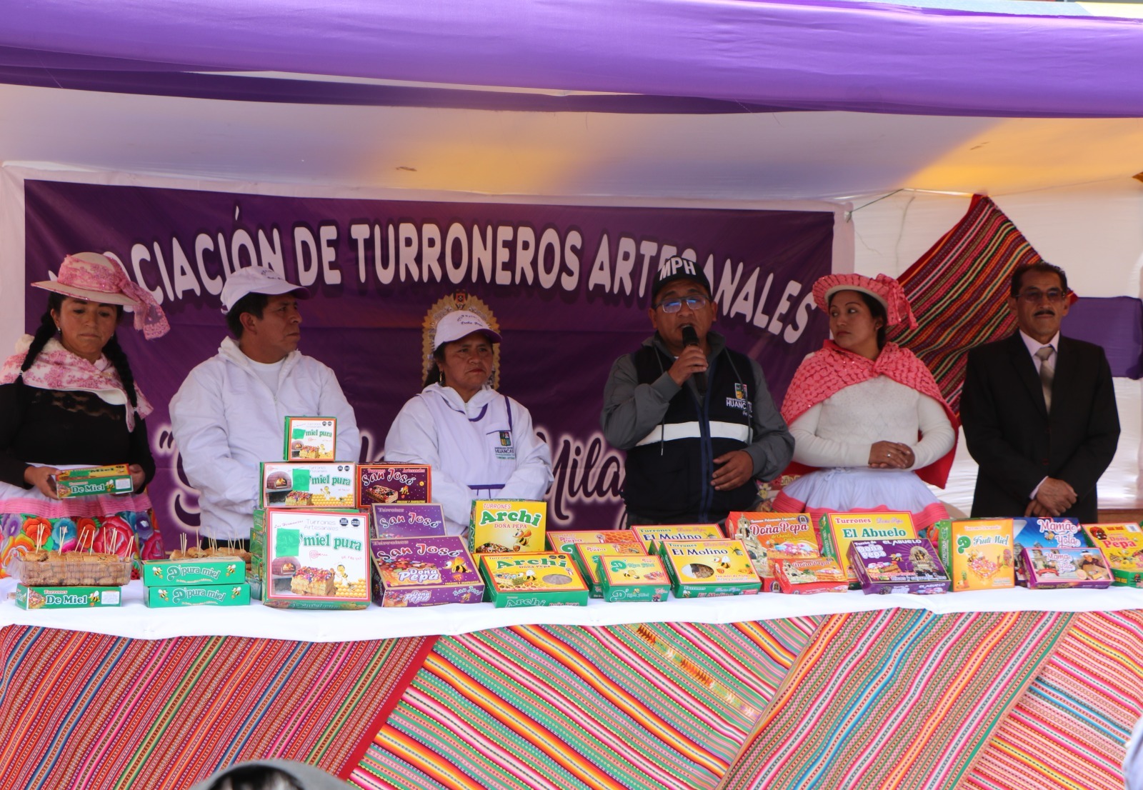 Previamente fueron capacitados para que brinden un buen servicio