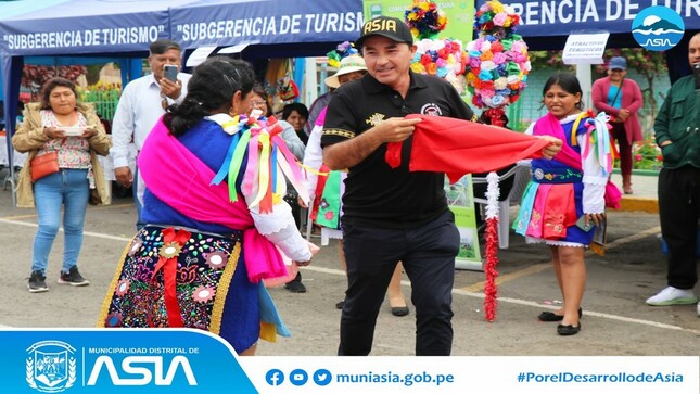 Municipalidad Distrital de Asia celebro el Dia Mundial del turismo 