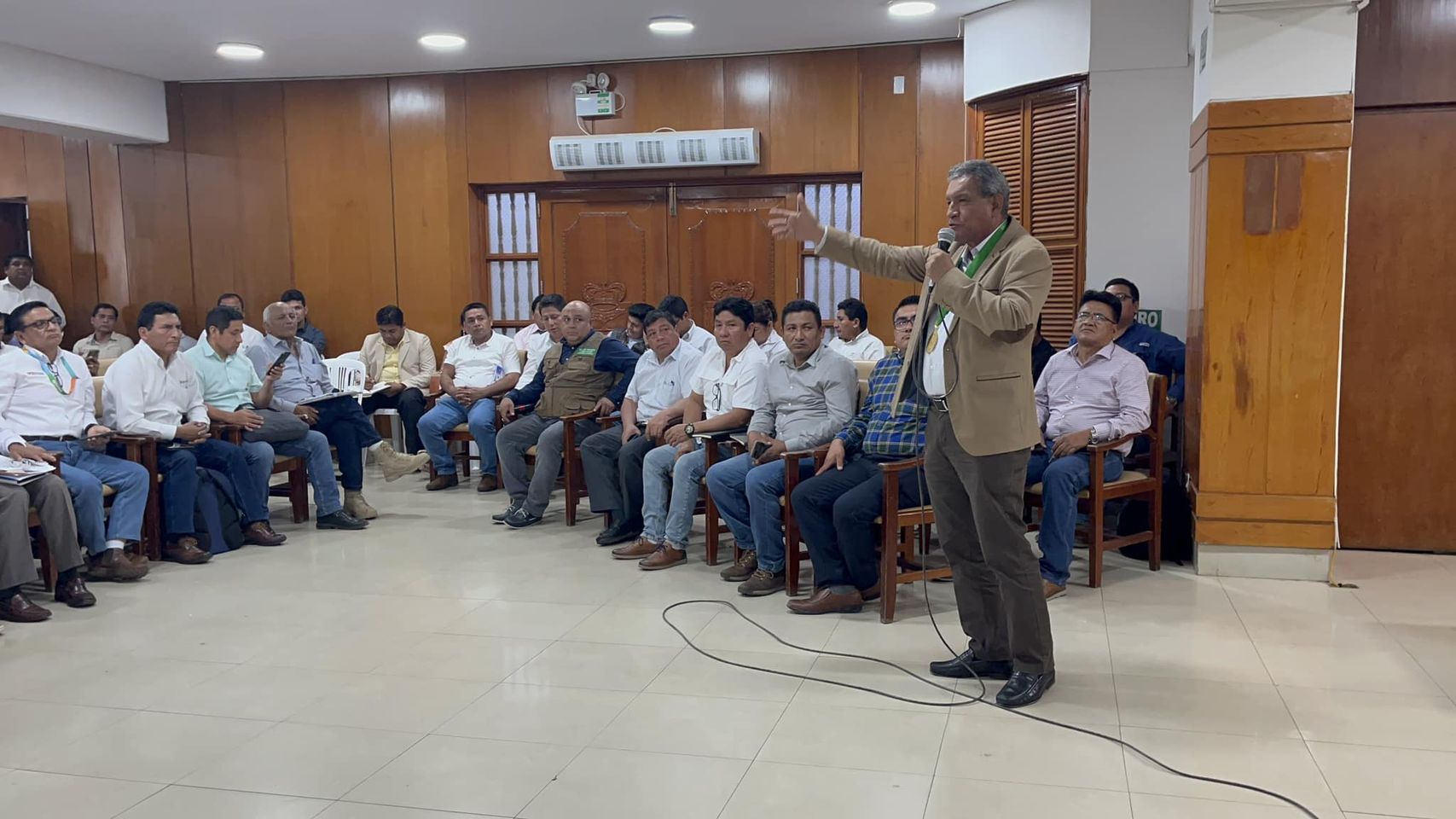 Enérgico Reclamo Al Gobierno Central 