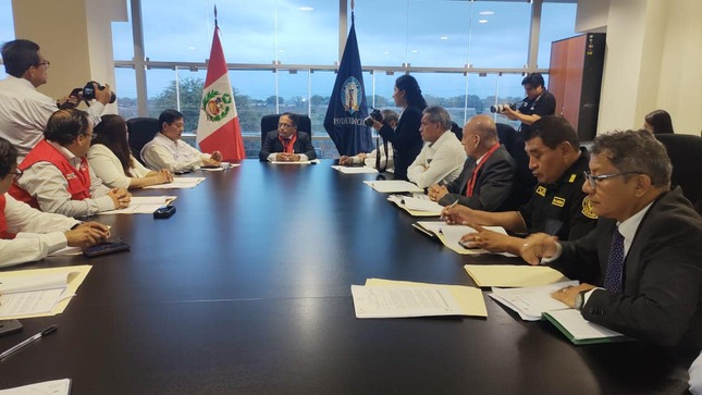 Nuestro alcalde Marlem Mogollón participa en reunión con el ministro de Justicia y Derechos Humanos
