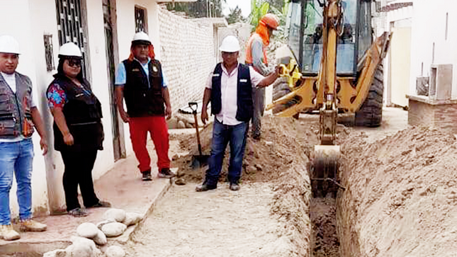 REGIDORES REALIZAN TRABAJO DE FISCALIZACIÓN EN OBRA DEL CENTRO POBLADO TEJADA