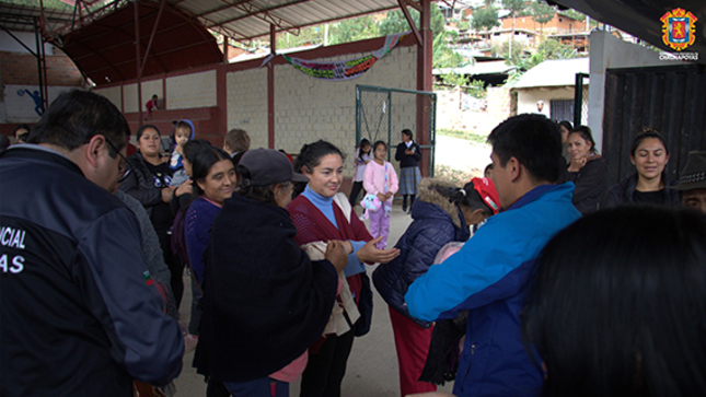 Entrega de donativos