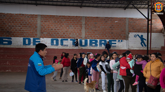 Entrega de donativos