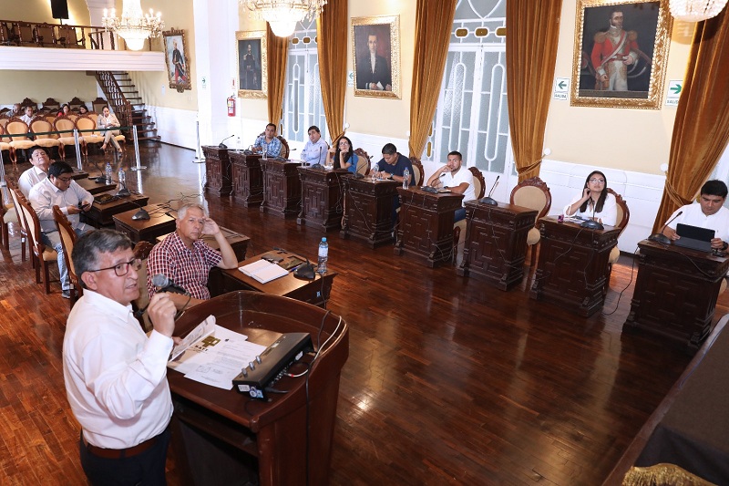 El Concejo Municipal de Trujillo aprobó bajar de 1.35% a 1.05% la tasa por el pago mediante tarjetas de crédito o débito en el Servicio de Administración Tributaria de Trujillo (SATT).