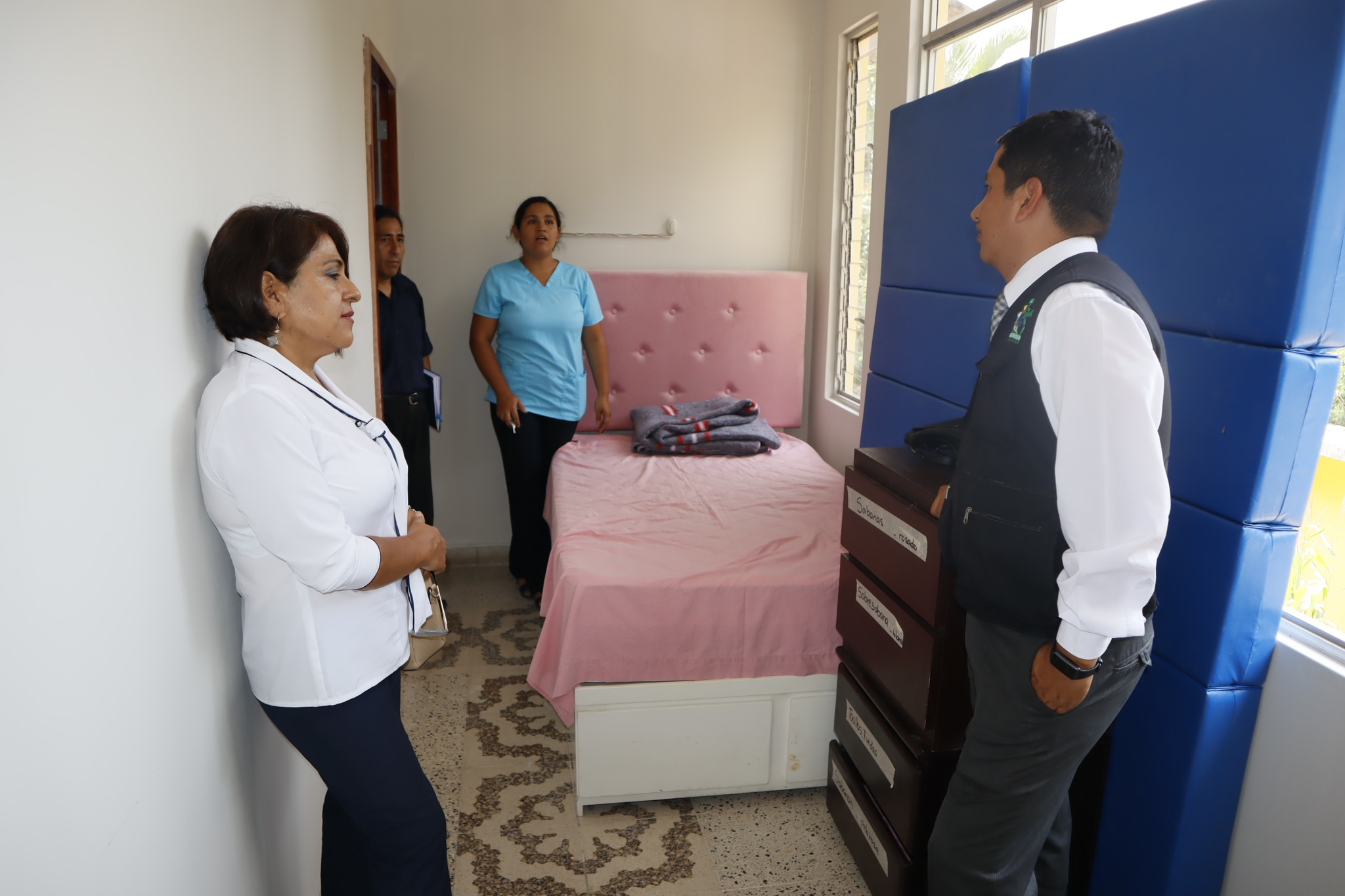 Busca contribuir al desarrollo de las habilidades de los usuarios
