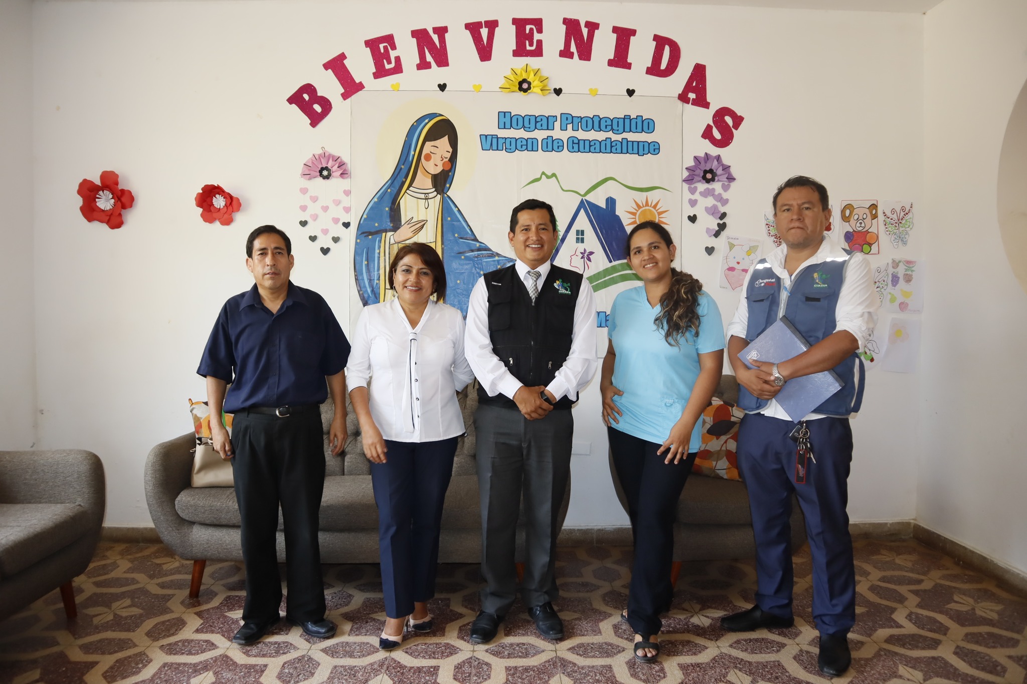 Busca contribuir al desarrollo de las habilidades de los usuarios