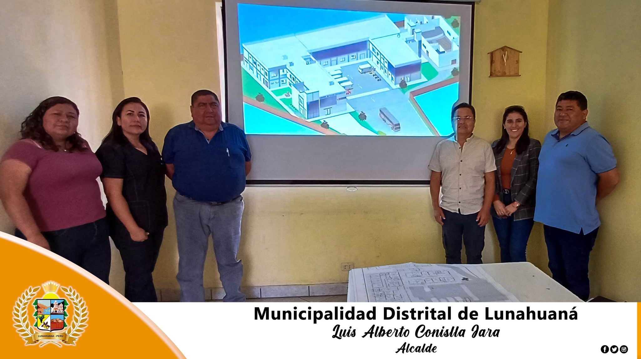 Alcalde Sr. Luis Alberto Consilla Jara, en compañía de la Regidora Srta. Vicky Rubi Vicente de la Cruz, personal Medico de la MicroRed de la Jurisdicción. 
Eventualmente, se ha venido levantando las diversas observaciones. En ese sentido el día 03 de octubre del 2023, se reunieron en el auditorio del sector salud, donde el Ing. Responsable mostro la maqueta del moderno Mini Hospital. 
Asimismo, el Burgomaestre con mucha felicidad se comprometió en poder buscar el financiamiento respectivo y poner en marcha esta importante obra de impacto. 