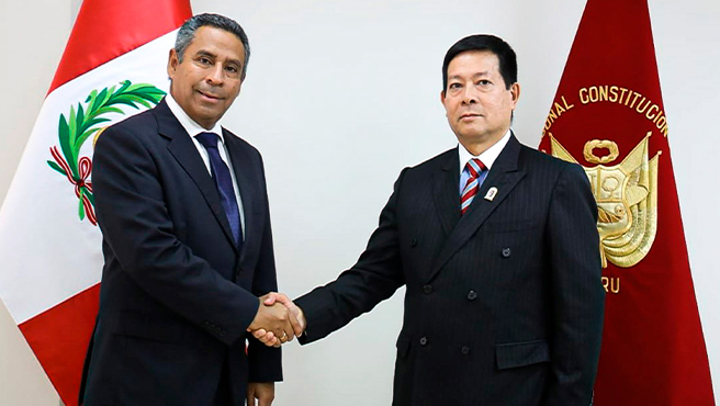 Presidente del TC Francisco Morales recibió la visita del Ministro de Justicia