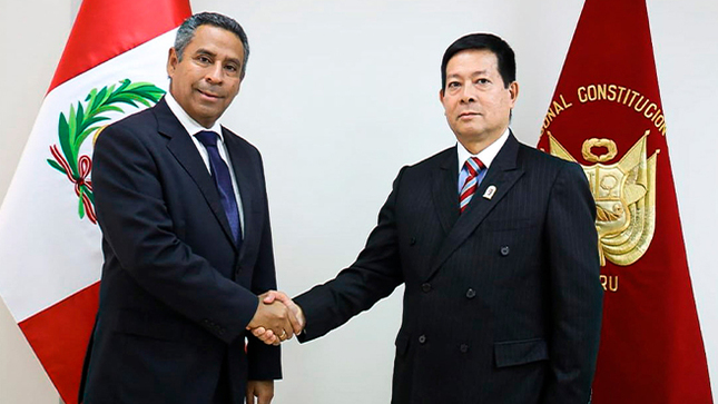Presidente del TC Francisco Morales recibió la visita del Ministro de Justicia