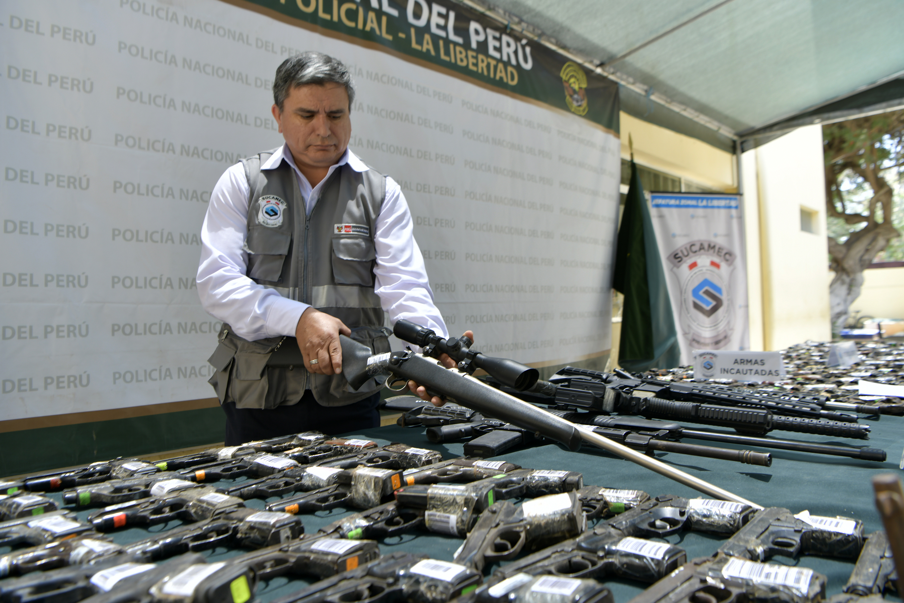 Policía sigue golpeando al crimen y fortalece el combate contra la minería ilegal
