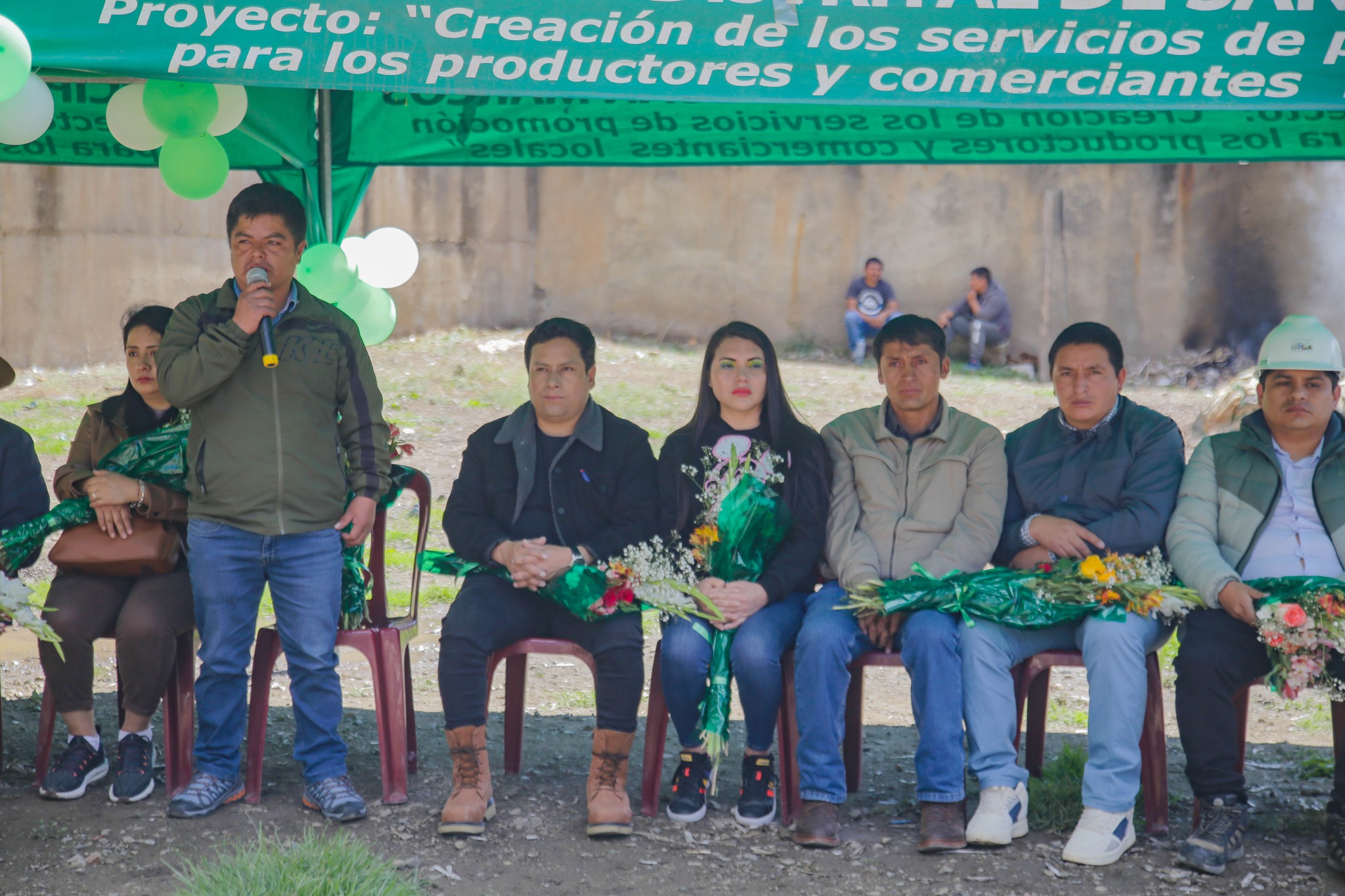 Alcalde de San Marcos coloca primera piedra para mejoramiento y ampliación de agua potable y PTAR en Challhuayaco.