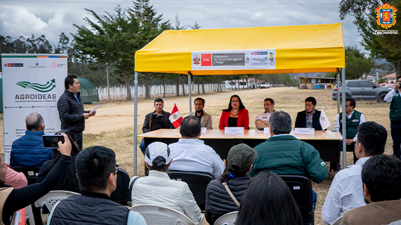 Dirección Ejecutiva del Programa Agroideas y la Asociación de Productores Pasión y Tradición por el Campo