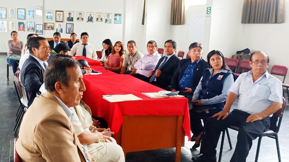 CNE dialoga sobre educación en sostenibilidad ambiental con representantes de la región Huánuco